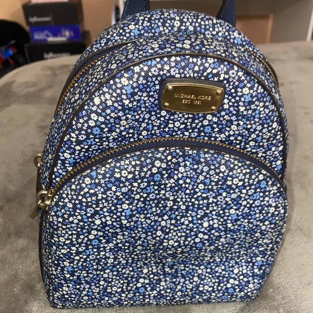 Michael Kors used in good condition backpack small